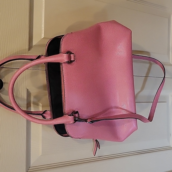 Calvin Klein Pink Shouler Bag - Picture 5 of 16